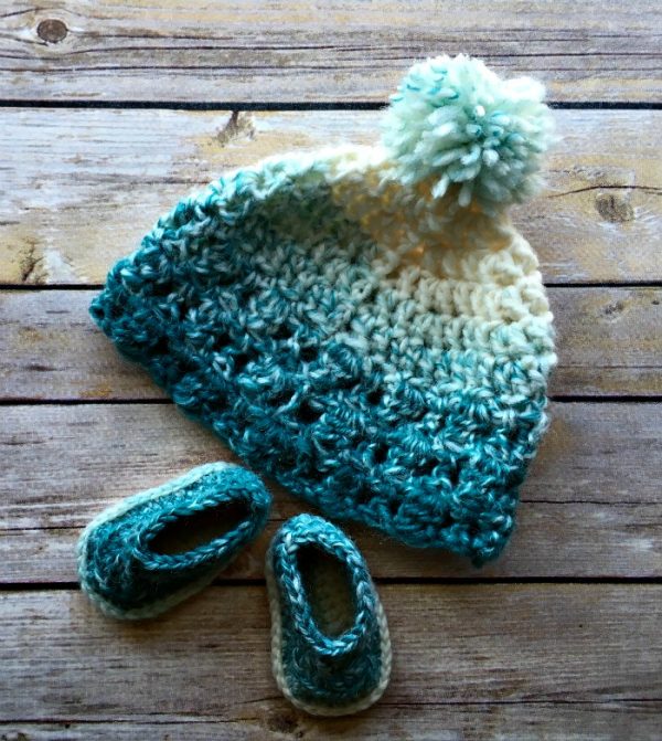 Scarfie Baby Booties