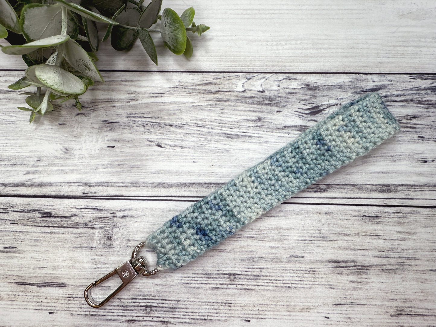 Easy Crochet Wristlet Keychain