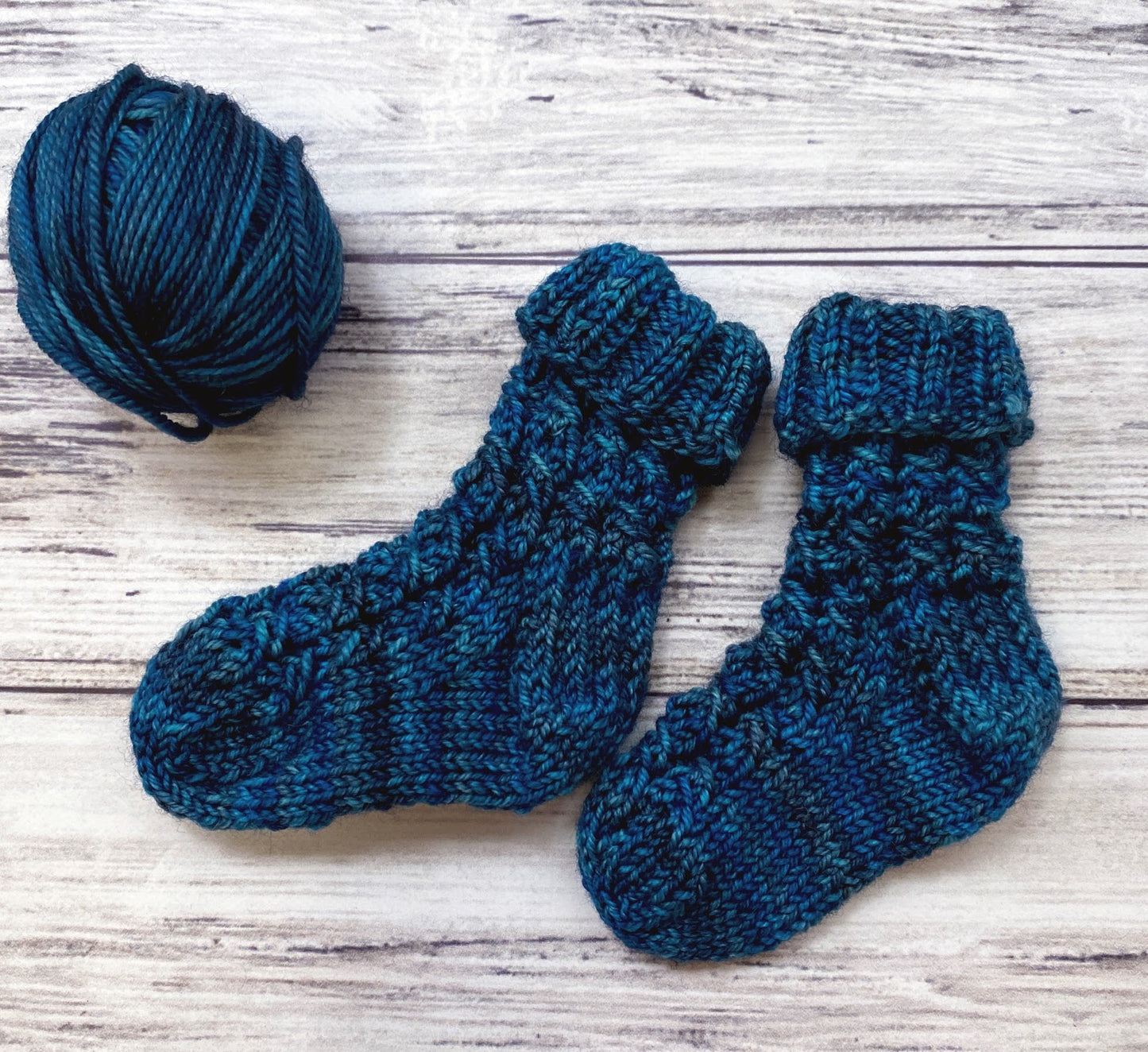 Mock Cable Knit Baby Socks