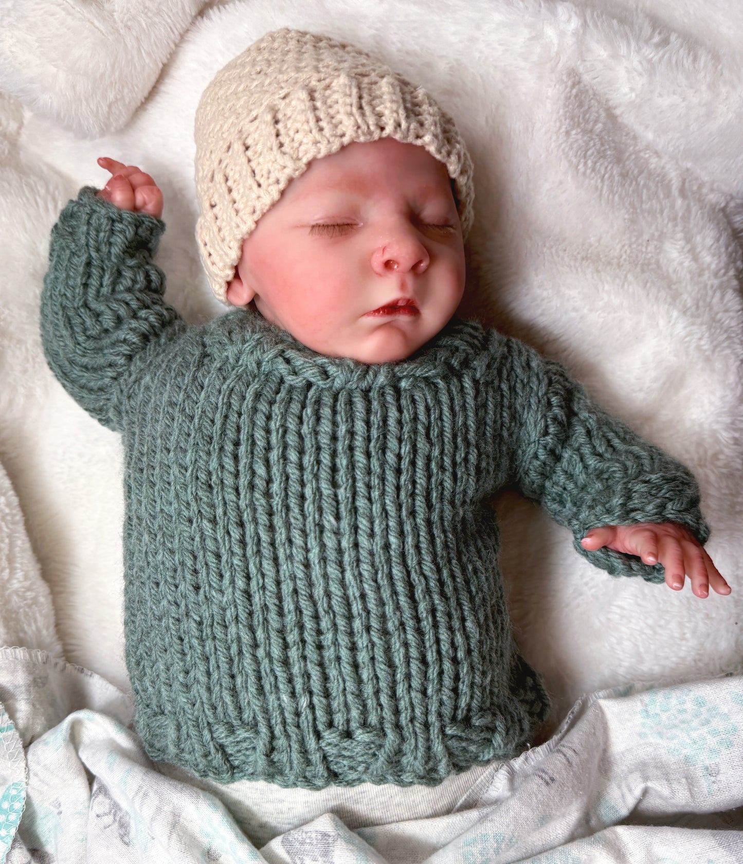 Basic Bulky Baby Sweater