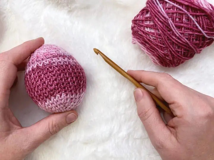 Knit Look Crochet Easter Egg