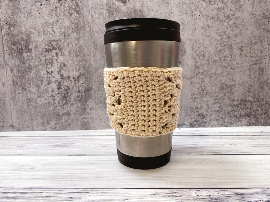 Square Motif Mug Cozy