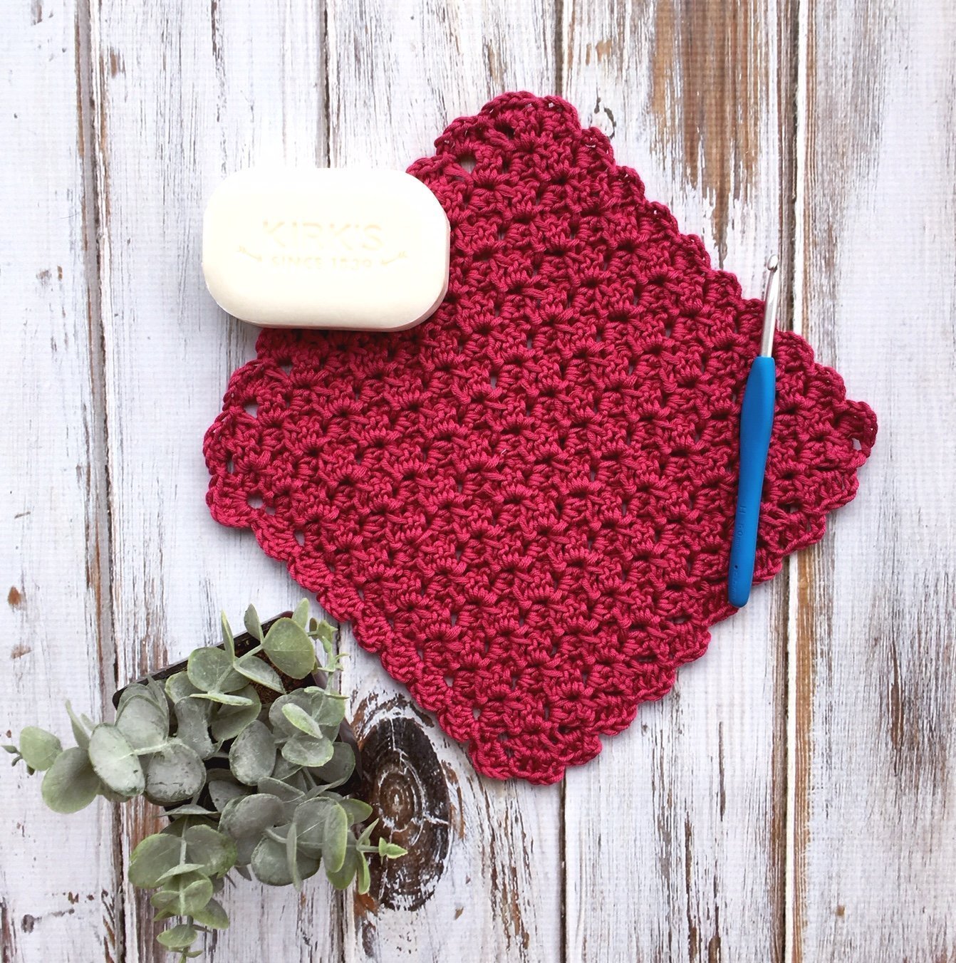 Duchess Lace Washcloth
