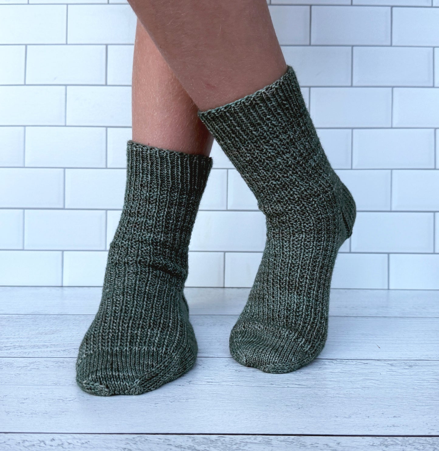 Kid's Textured Sock Knitting Pattern