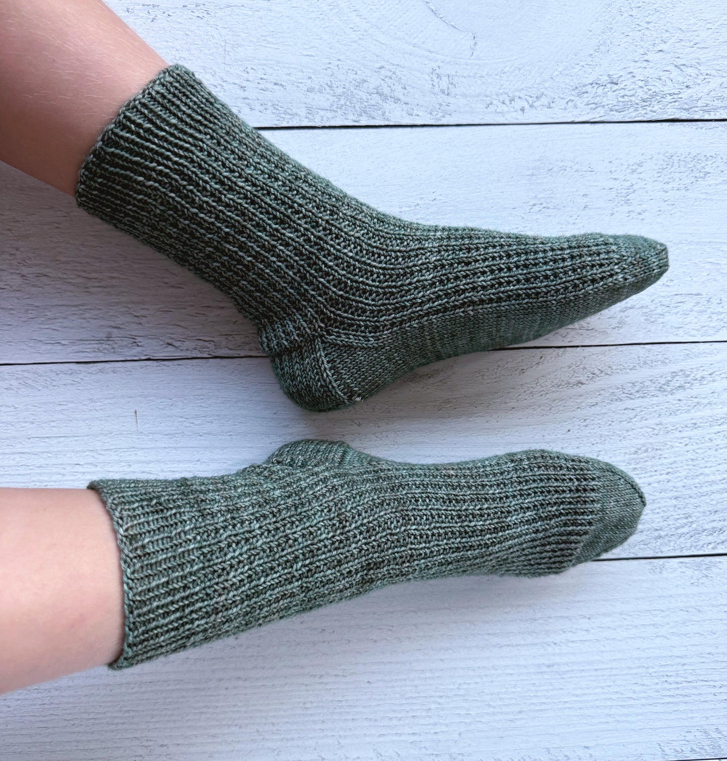Kid's Textured Sock Knitting Pattern