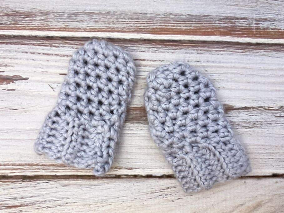 Simple Baby Mitts