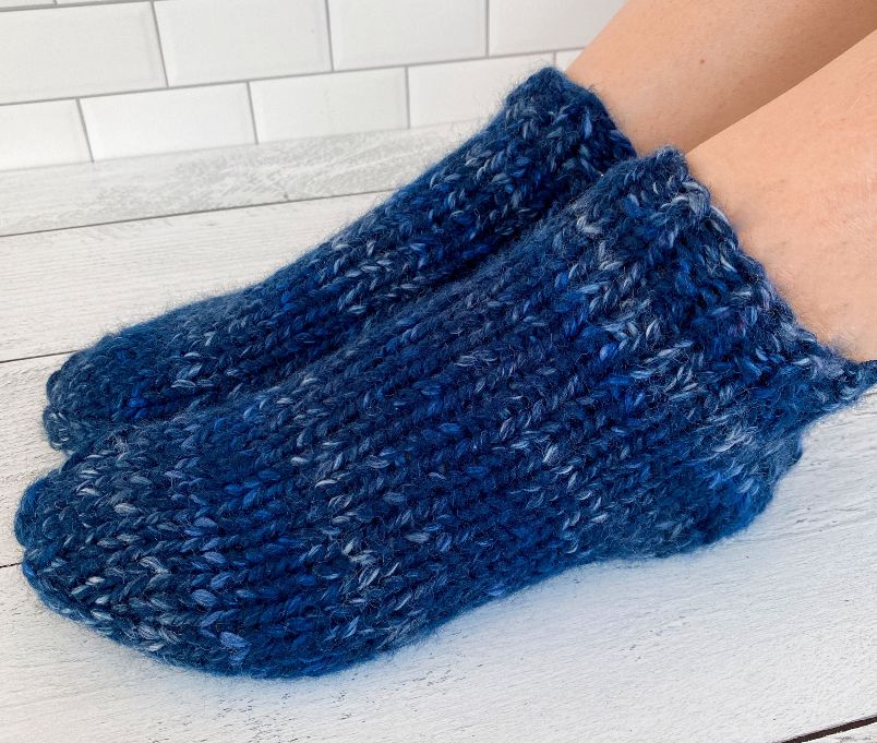 Super bulky discount sock knitting pattern