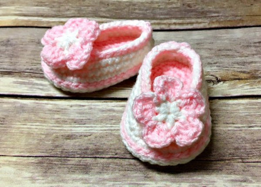 Springtime Baby Booties